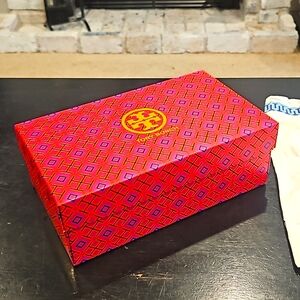 Tory Burch shoebox and dust bag